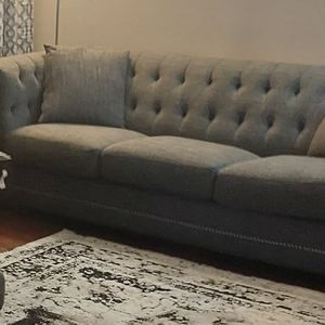 Couch chair ottoman(opens for storage)